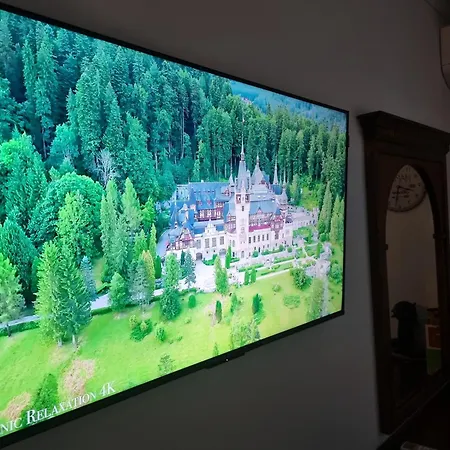 27 @ Arc De Triomphe *