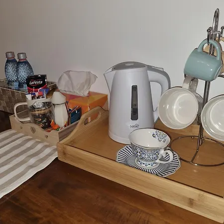 27 @ Arc De Triomphe 公寓