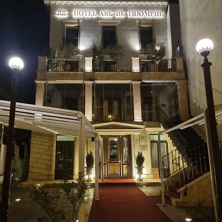 Apartment 27 @ Arc De Triomphe *